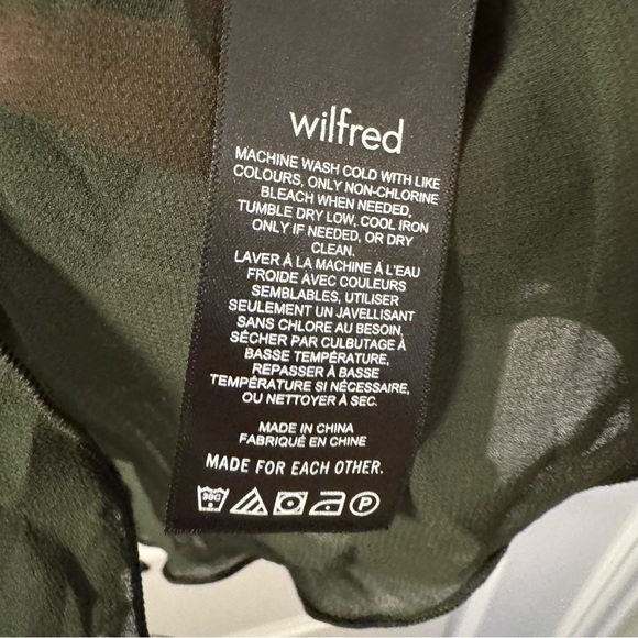 Wilfred
Frenchy Blouse size 2xs - Picture 5 of 6